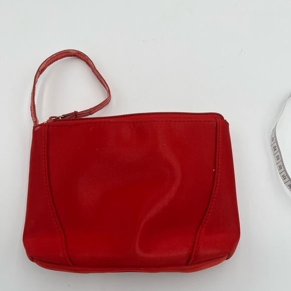 Clarins Red Wristlet - Picture 8 of 10